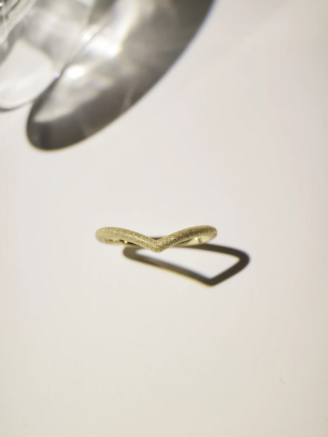 Golden Radiance Curved Ring