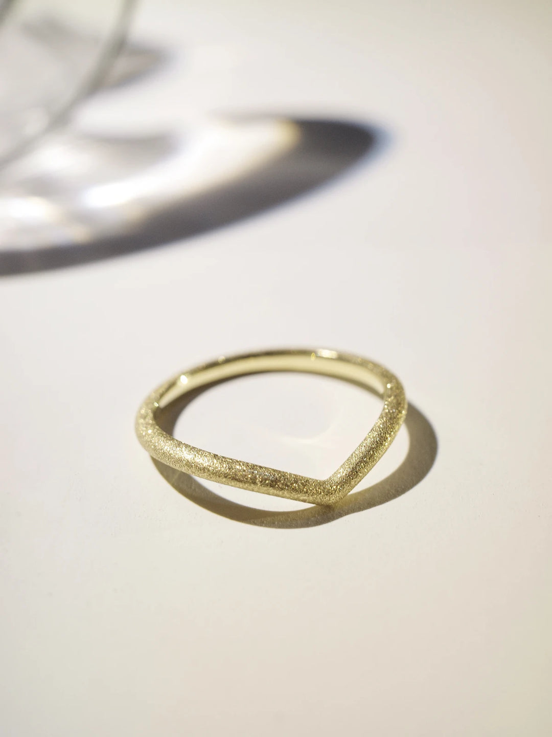 Golden Radiance Curved Ring
