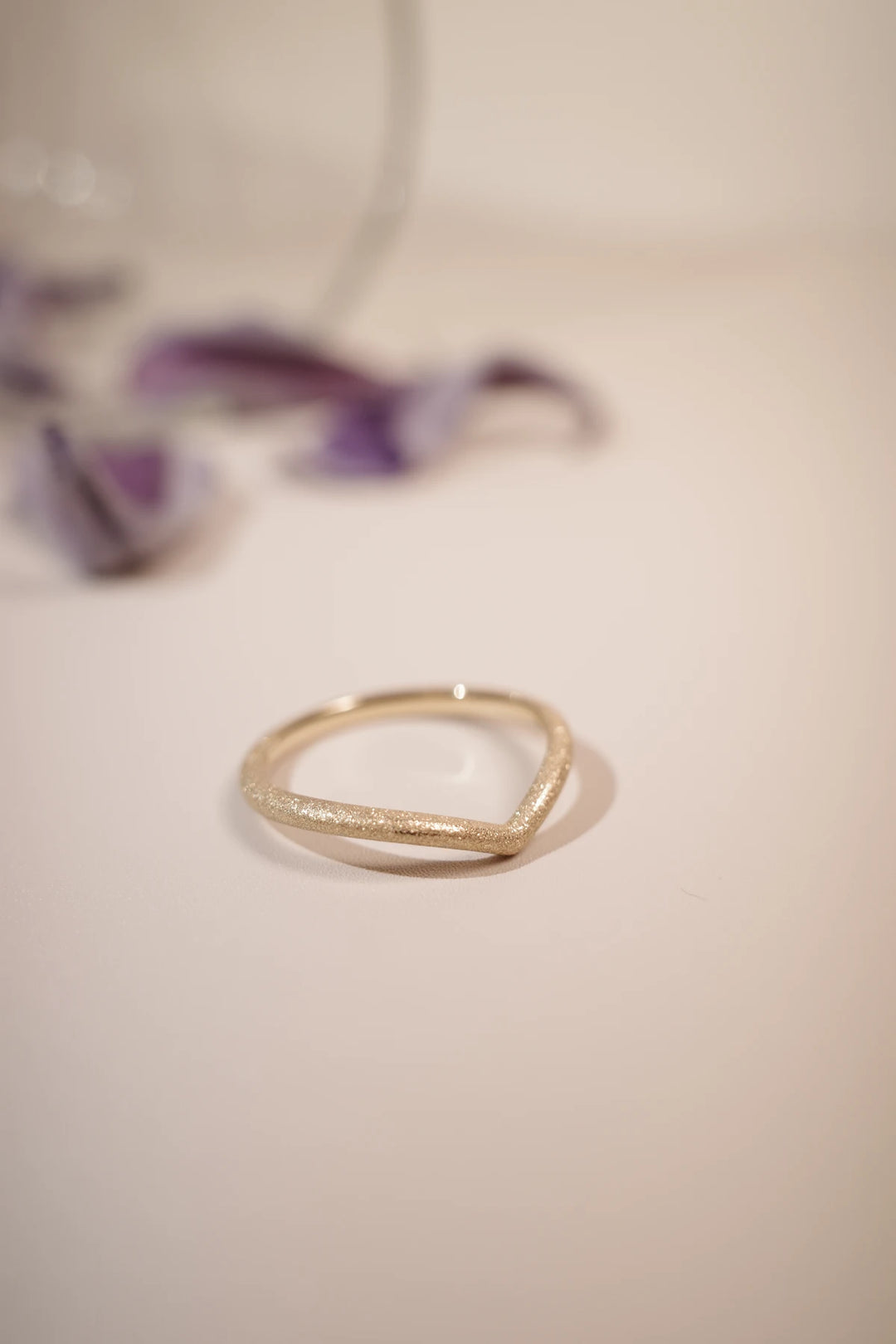 Golden Radiance Curved Ring