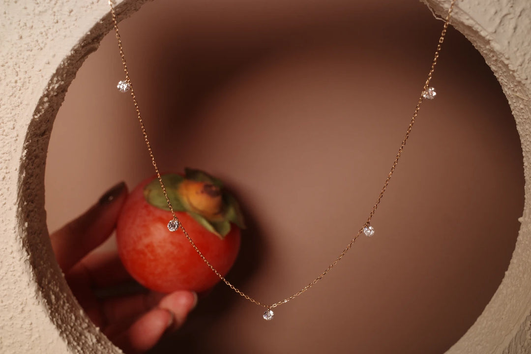 Five Floating-Diamonds Necklace