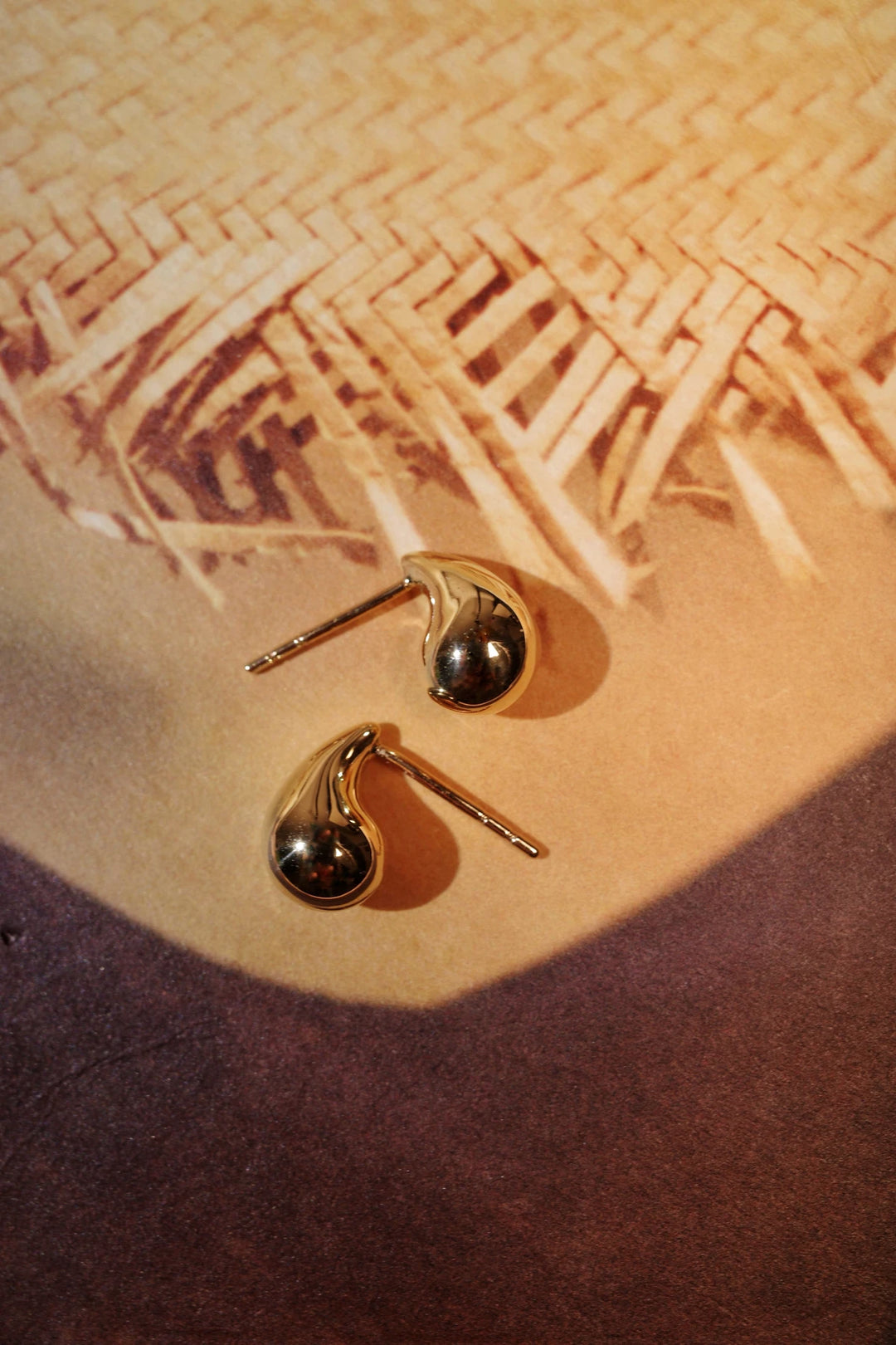Gold Rain Drop Studs - Mini