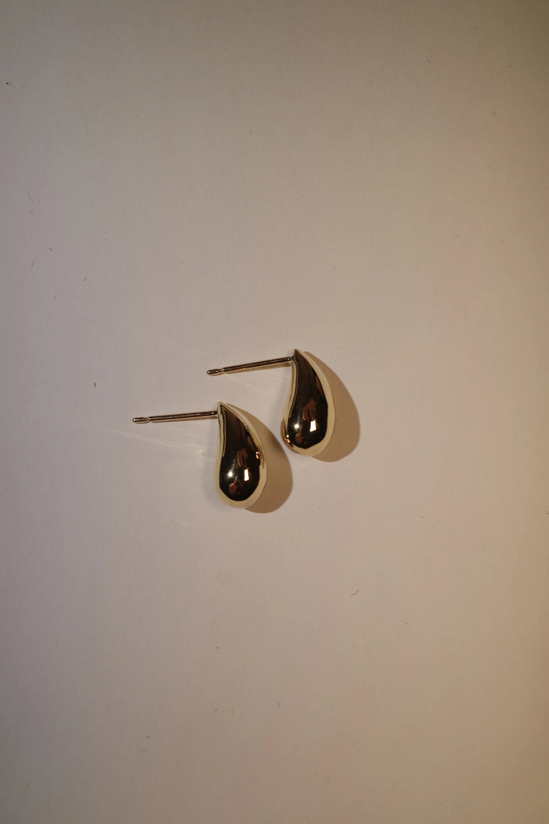 Gold Rain Drop Studs - Medium